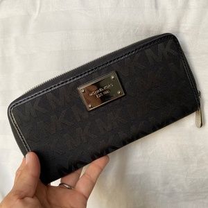 Michael Kors black wallet